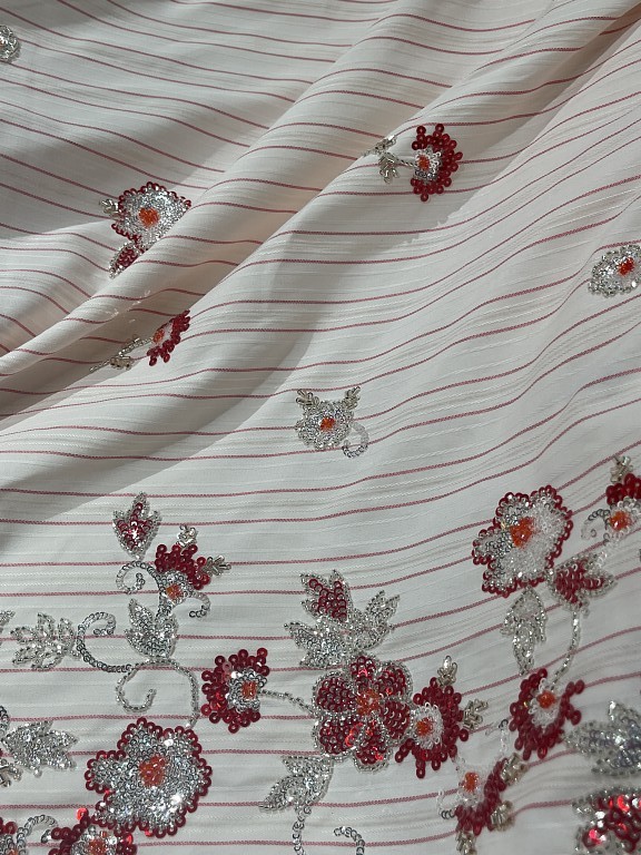 Niche Designer Tailor Red Casu - Embroidery Red のレビューと価格