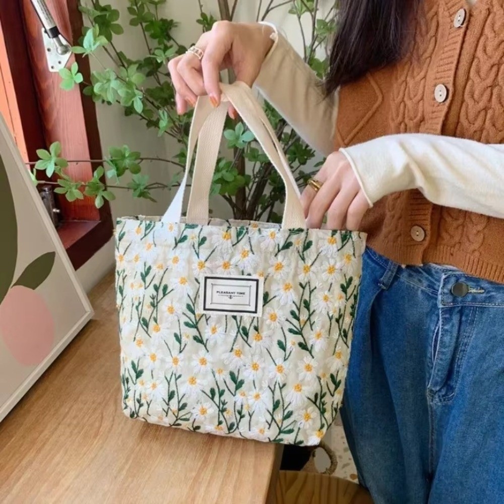 Large Capacity Sweet Embroider - Embroidery Daisy のレビューと価格