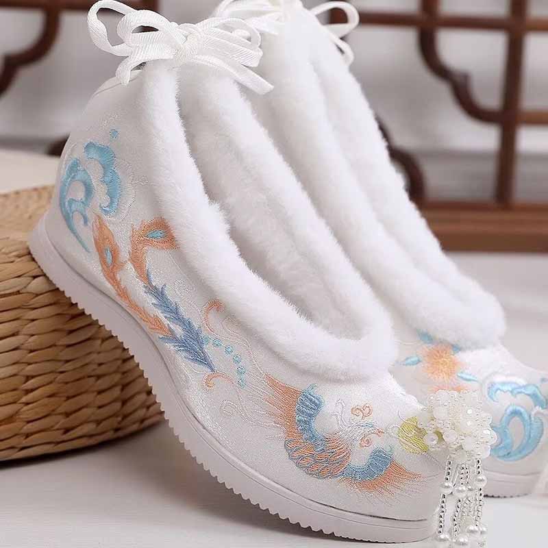 Winter Hanfu Shoes Women Chine - Embroidery Red のレビューと価格