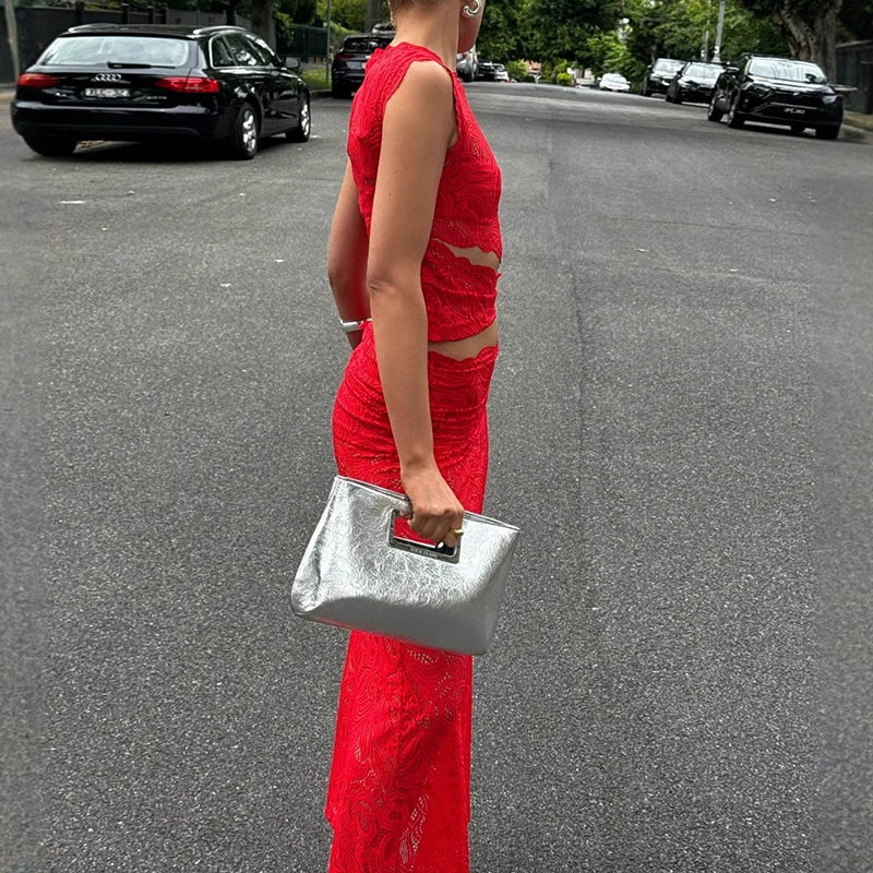 Red Sexy Hook Flower Hollow La - Embroidery Red のレビューと価格