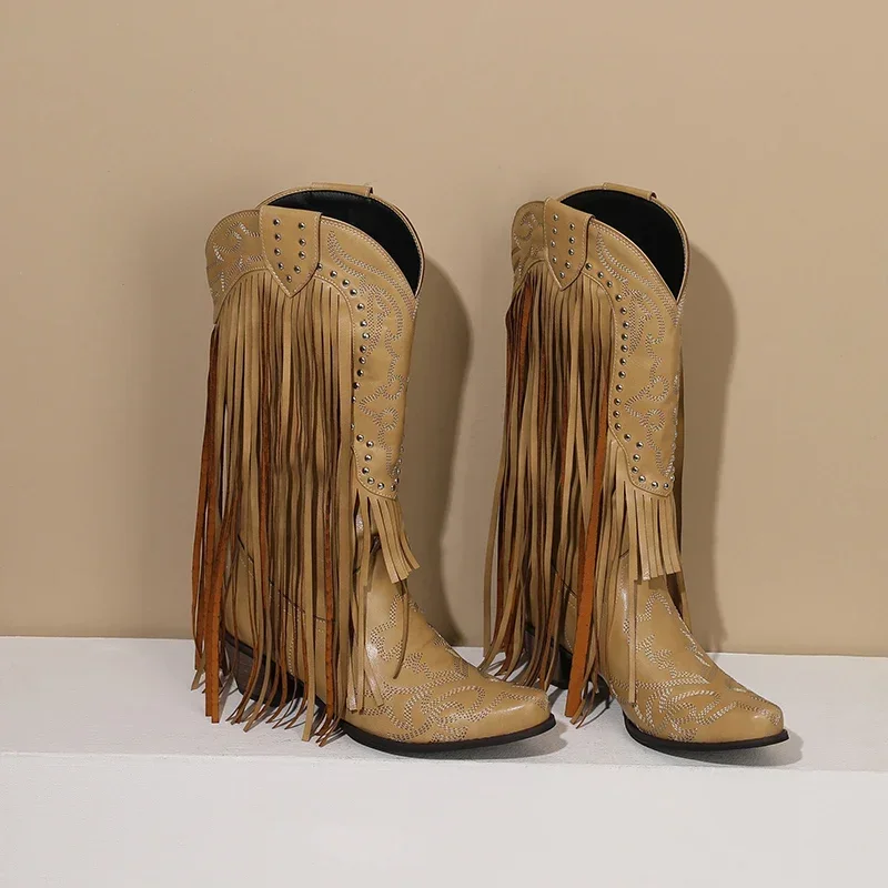 Fringe Rivet Western Women Mid - Embroidery Red のレビューと価格