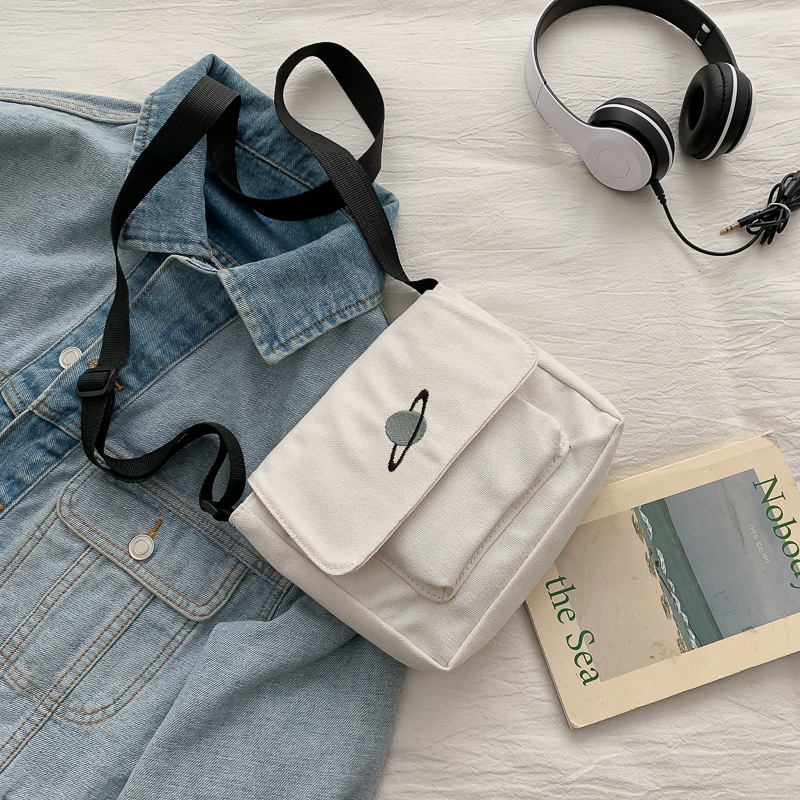 Casual Collage Student Messeng - Embroidery Pattern のレビューと価格