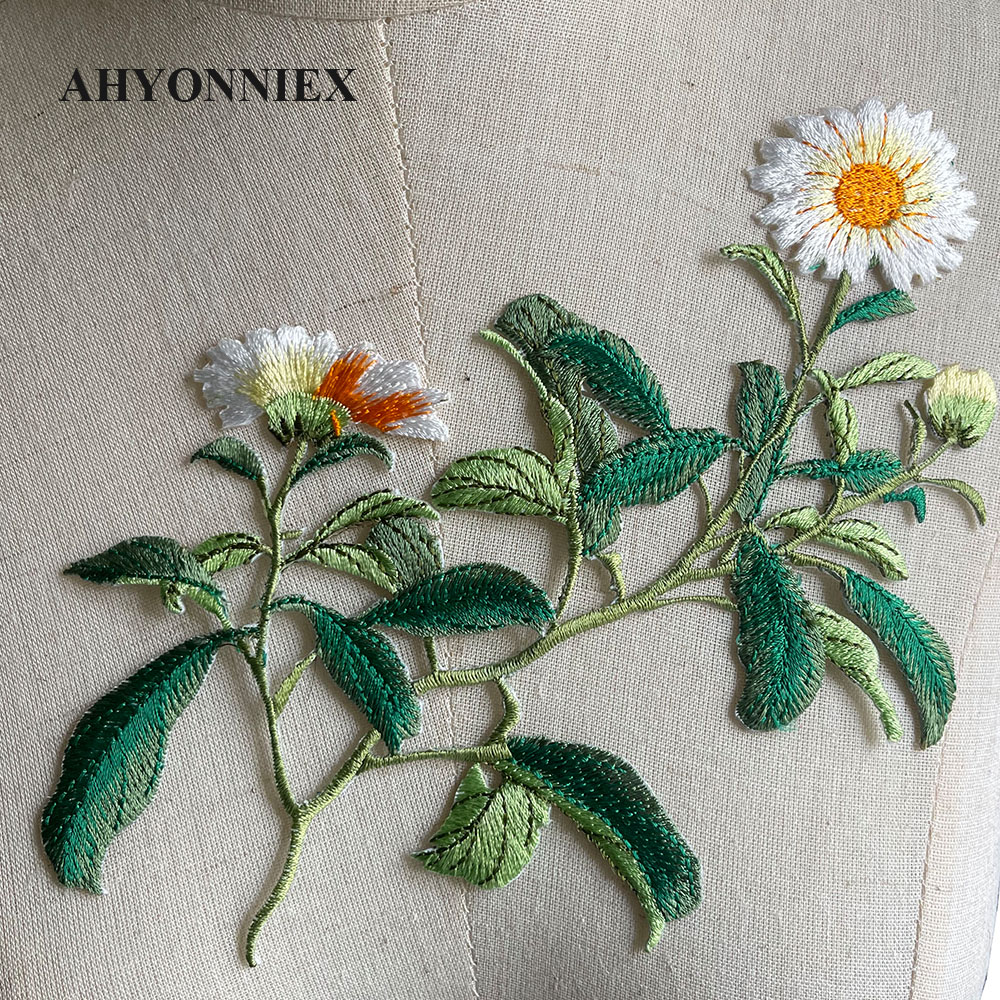 1 Piece Iron on Embroidery Pat - Embroidery Daisy のレビューと価格