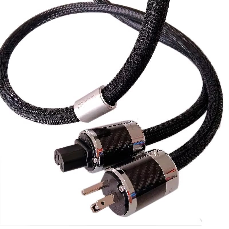 Hi-end Power Cable Alpha PS-95 - Embroidery Alpha のレビューと価格